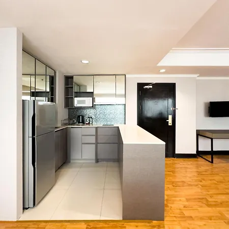 Rembrandt Residences Bangkok Exterior photo